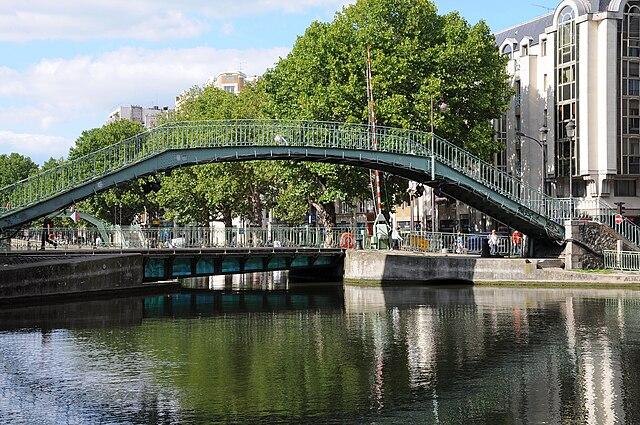 Paris 10ᵉ  - Immobilier - CENTURY 21 Bonsergent - Canal_Saint-Martin_Passerelle_Alibert_et_pont_tournant_de_la_rue_Dieu