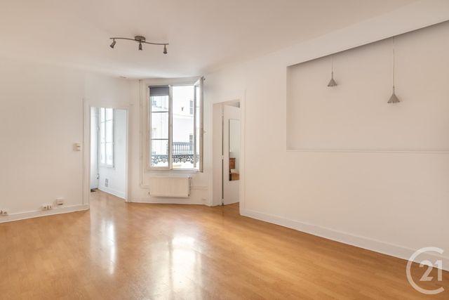 Appartement F2 à vendre - 2 pièces - 43.61 m2 - PARIS - 75010 - ILE-DE-FRANCE - Century 21 Bonsergent