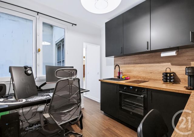 Appartement F2 à vendre - 2 pièces - 21.0 m2 - PARIS - 75010 - ILE-DE-FRANCE - Century 21 Bonsergent