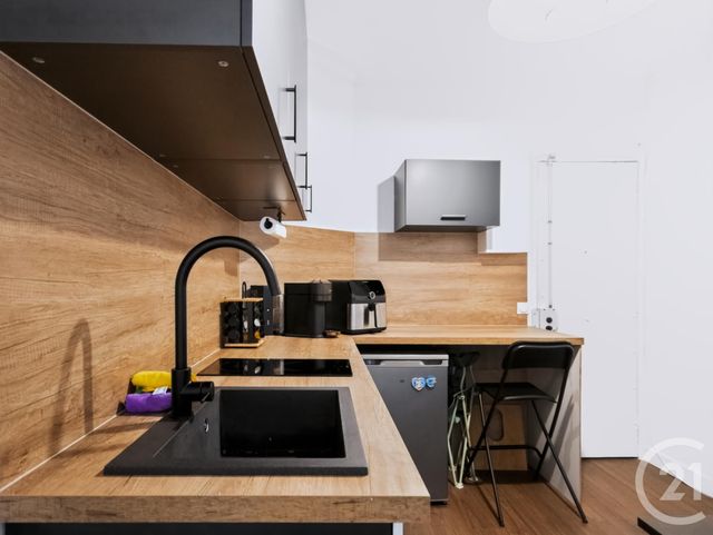 Appartement F2 à vendre - 2 pièces - 21.0 m2 - PARIS - 75010 - ILE-DE-FRANCE - Century 21 Bonsergent
