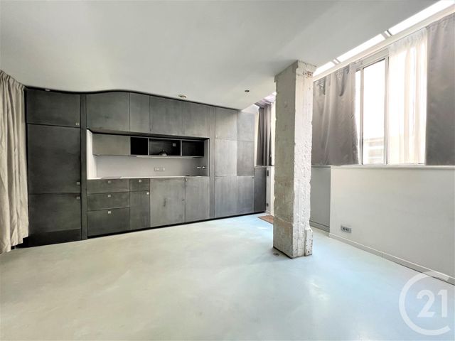 Appartement T1 à louer - 1 pièce - 59.77 m2 - PARIS - 75010 - ILE-DE-FRANCE - Century 21 Bonsergent