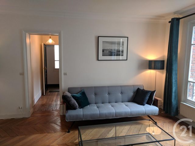  - PARIS - 