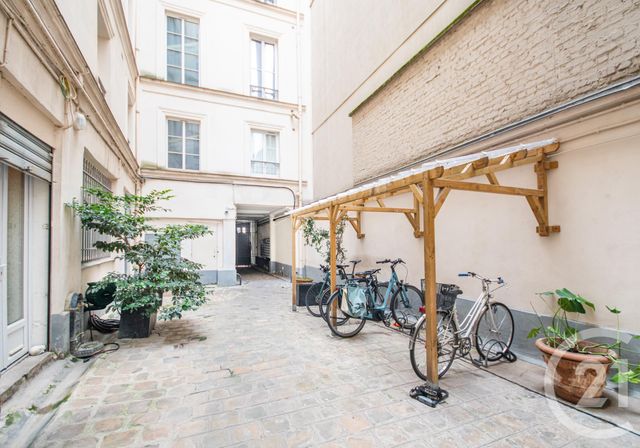 Chambre à vendre - 1 pièce - 4.7 m2 - PARIS - 75010 - ILE-DE-FRANCE - Century 21 Bonsergent