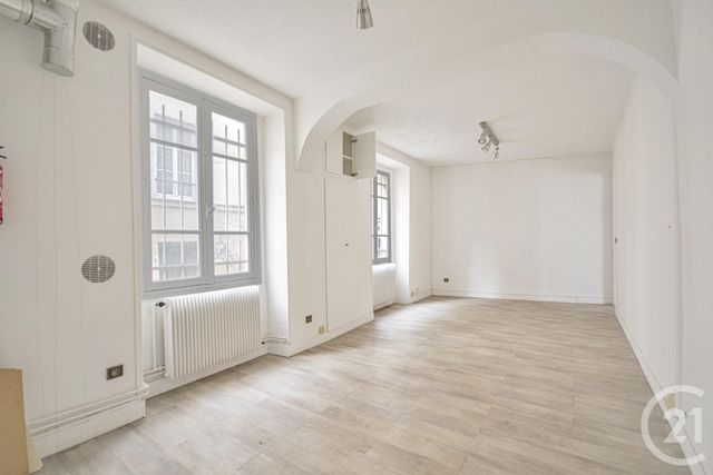 Appartement F4 à vendre - 4 pièces - 73.28 m2 - PARIS - 75010 - ILE-DE-FRANCE - Century 21 Bonsergent