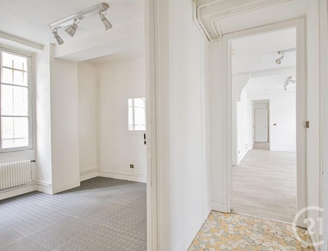 Appartement F4 à vendre - 4 pièces - 73.28 m2 - PARIS - 75010 - ILE-DE-FRANCE - Century 21 Bonsergent