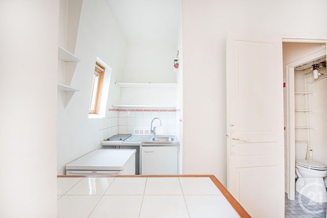 Afficher la photo en grand Appartement F1 à vendre - 1 pièce - 20.04 m2 - PARIS - 75010 - ILE-DE-FRANCE - Century 21 Bonsergent