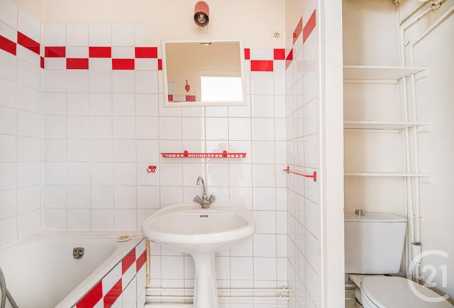 Afficher la photo en grand Appartement F1 à vendre - 1 pièce - 20.04 m2 - PARIS - 75010 - ILE-DE-FRANCE - Century 21 Bonsergent