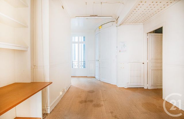 Appartement F6 à vendre - 6 pièces - 143.16 m2 - PARIS - 75010 - ILE-DE-FRANCE - Century 21 Bonsergent