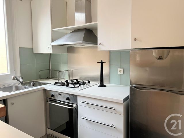 Appartement F2 à louer - 2 pièces - 39.85 m2 - PARIS - 75010 - ILE-DE-FRANCE - Century 21 Bonsergent