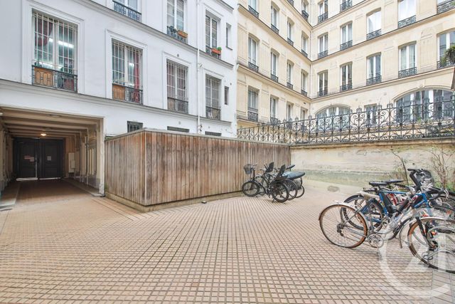 Appartement F2 à vendre - 2 pièces - 55.17 m2 - PARIS - 75010 - ILE-DE-FRANCE - Century 21 Bonsergent