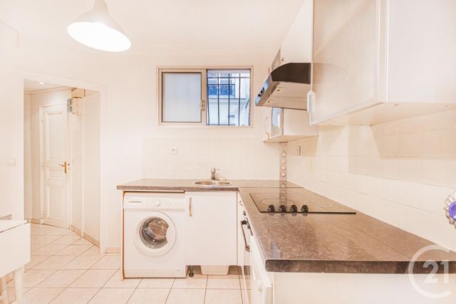 Appartement F2 à vendre - 2 pièces - 24.68 m2 - PARIS - 75010 - ILE-DE-FRANCE - Century 21 Bonsergent