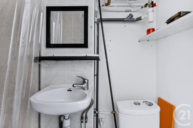 Appartement F1 à vendre - 1 pièce - 10.75 m2 - PARIS - 75010 - ILE-DE-FRANCE - Century 21 Bonsergent