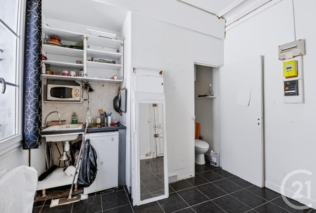 Appartement F1 à vendre - 1 pièce - 10.75 m2 - PARIS - 75010 - ILE-DE-FRANCE - Century 21 Bonsergent