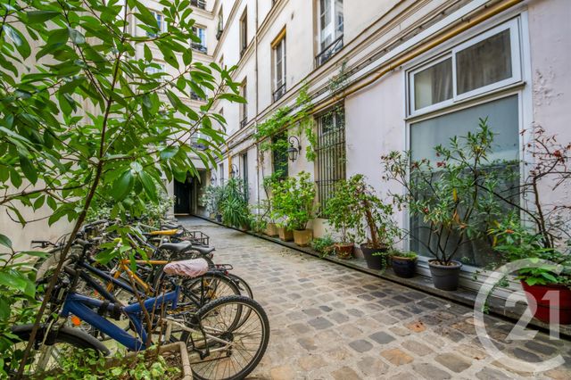 Appartement Duplex à vendre - 3 pièces - 52.52 m2 - PARIS - 75010 - ILE-DE-FRANCE - Century 21 Bonsergent